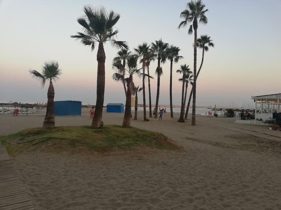 Estudio En Playa De Wifi Appartement